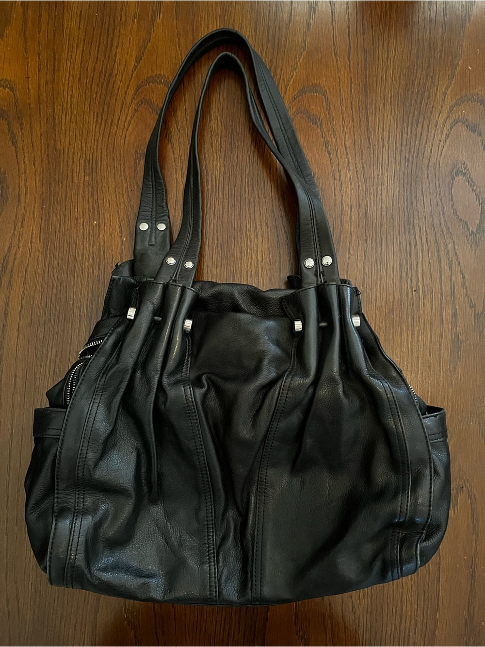 B. Makowsky Supersoft Black Leather Slouchy Purse